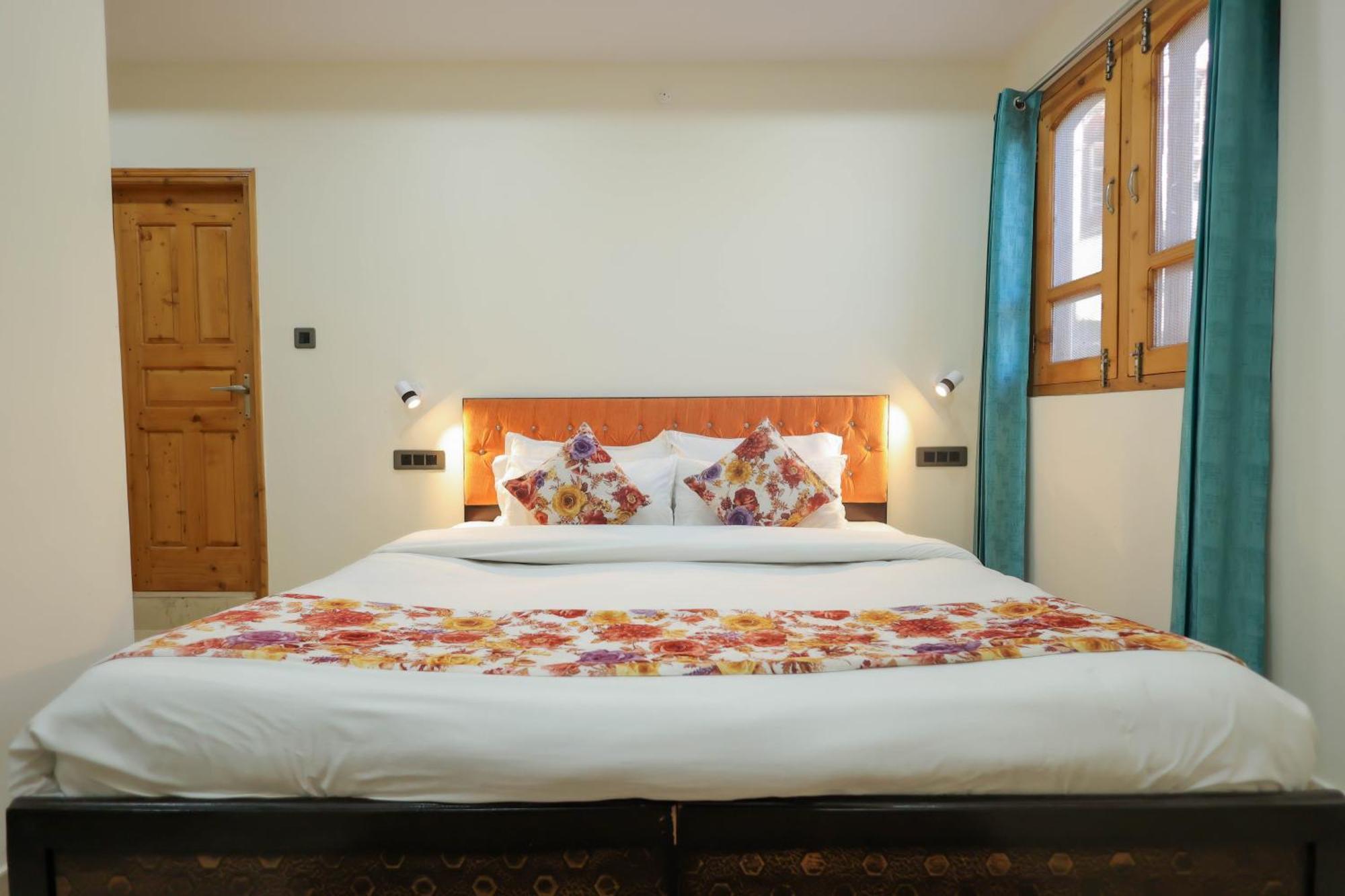 Mystic Hills Retreat Hotel Shimla Buitenkant foto