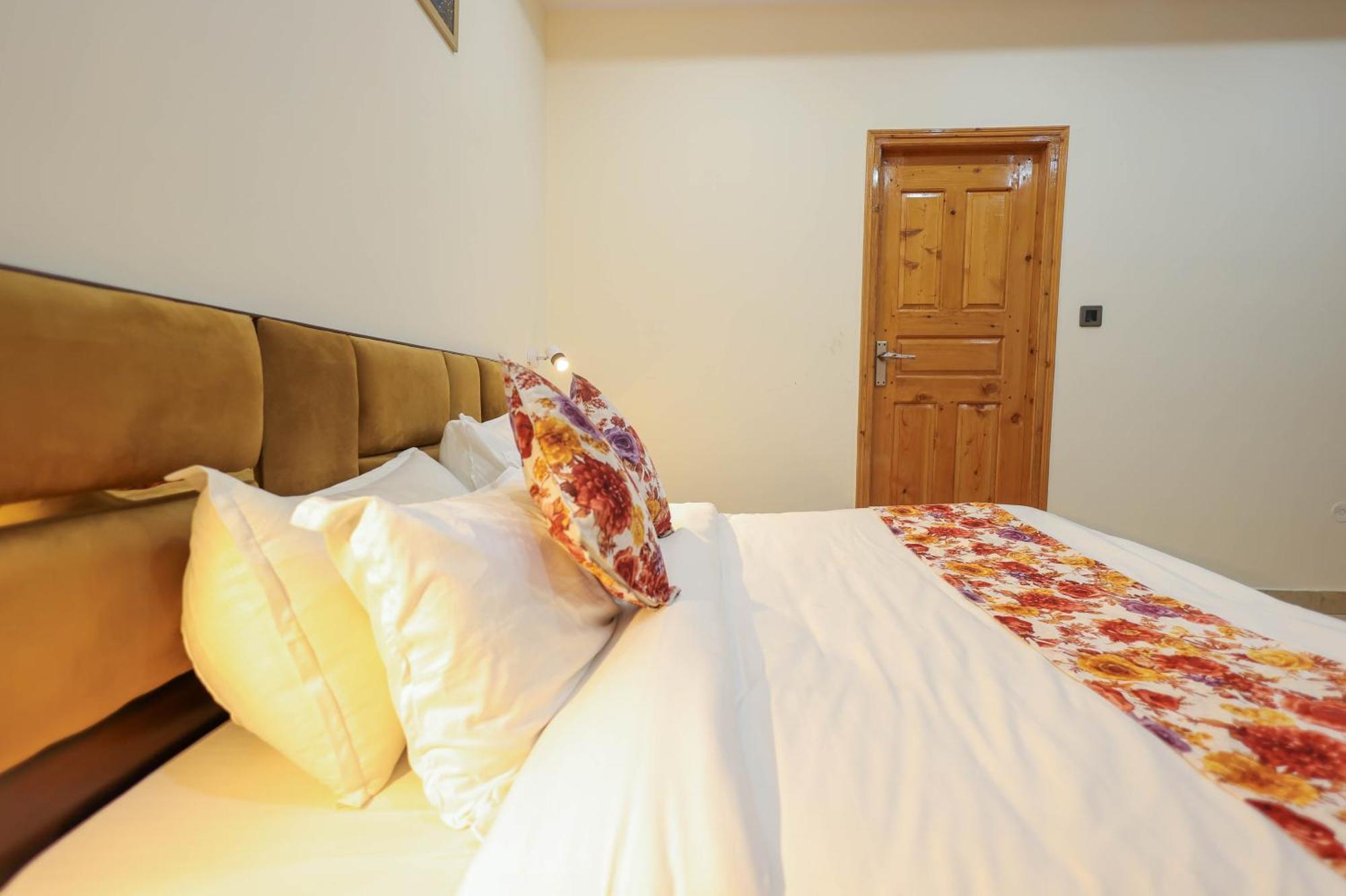 Mystic Hills Retreat Hotel Shimla Buitenkant foto