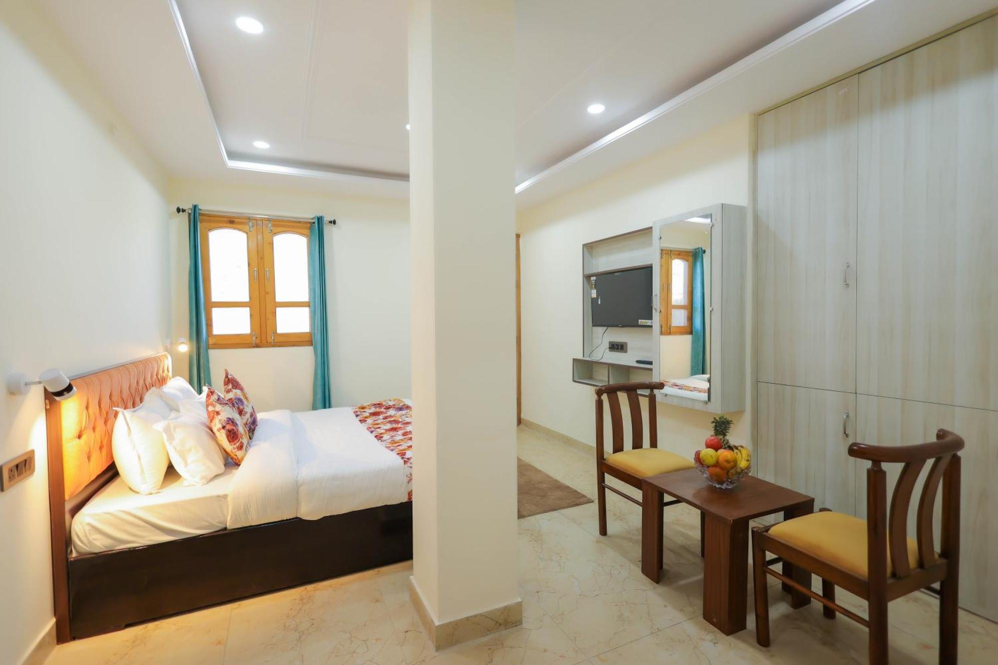 Mystic Hills Retreat Hotel Shimla Buitenkant foto